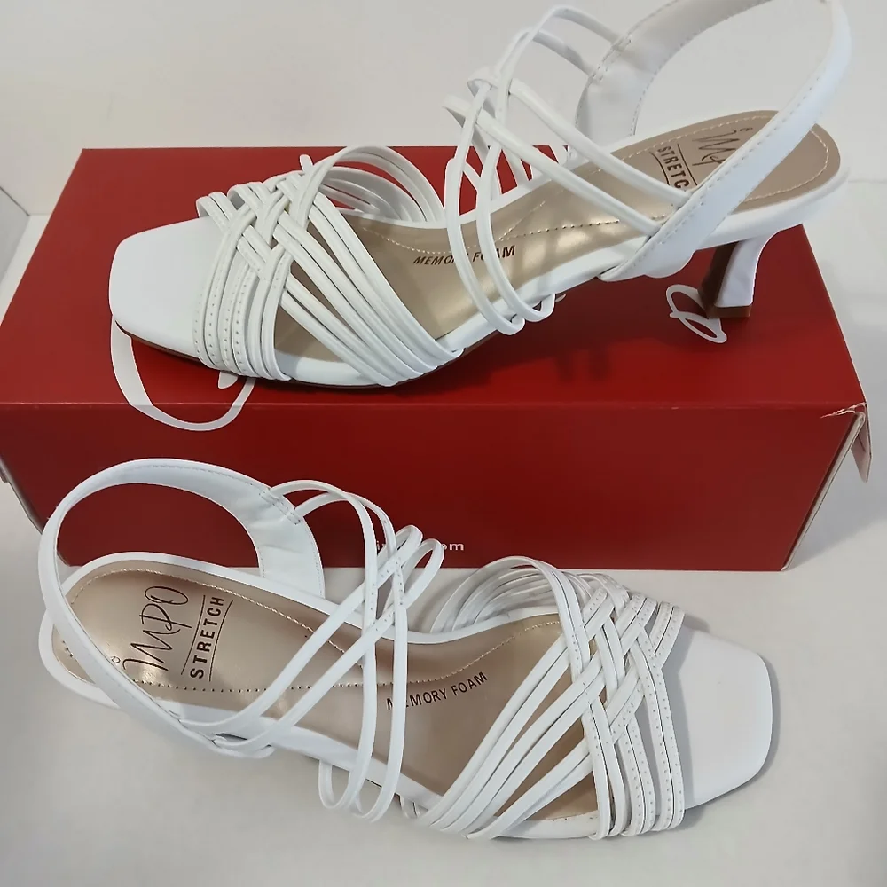 Impo Emmy White Stretch 2.5 Heel Sandal Size 8.5 Memory Foam Elastic - Picture 9 of 13